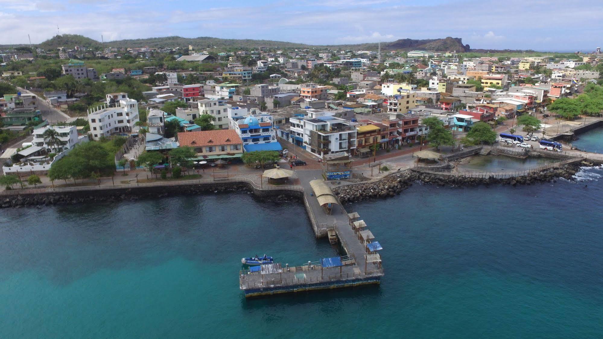 Galapagos Sunset Hotel 巴克里索莫雷诺港 外观 照片
